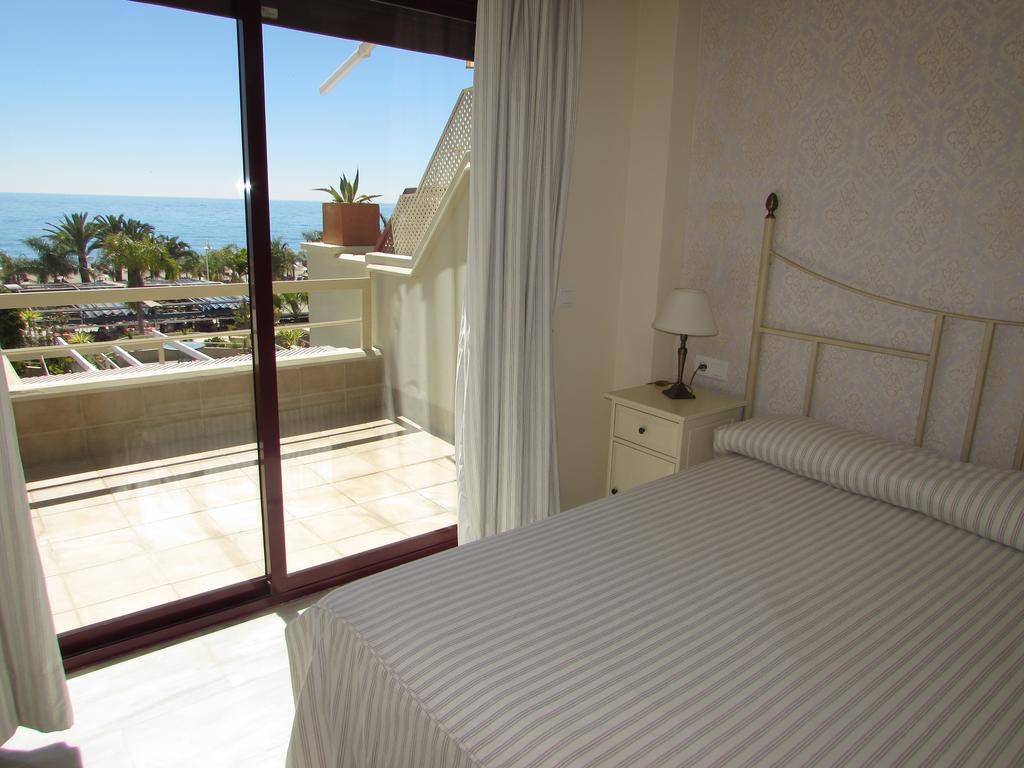 Apartment Home4holidays Nerja