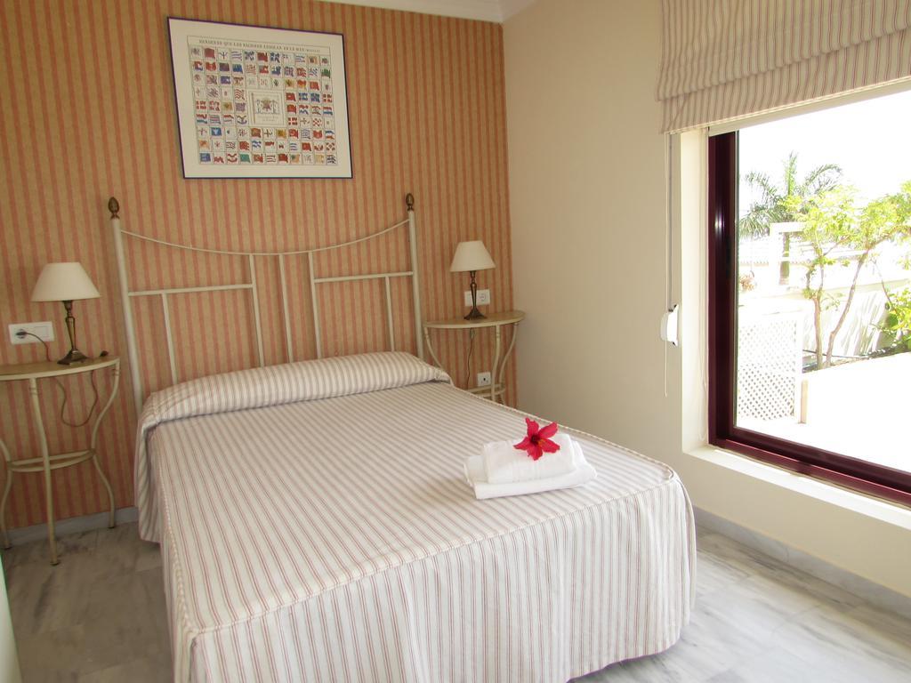 Home4holidays * Nerja