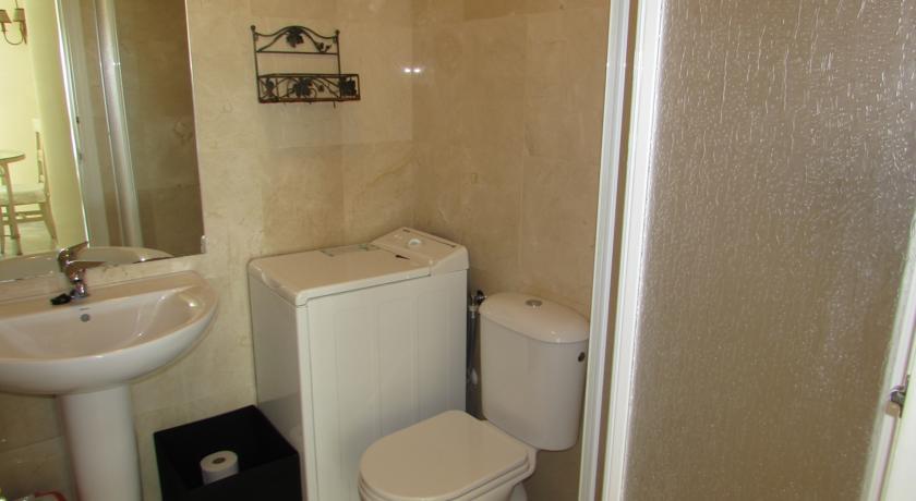 Home4holidays Apartment *