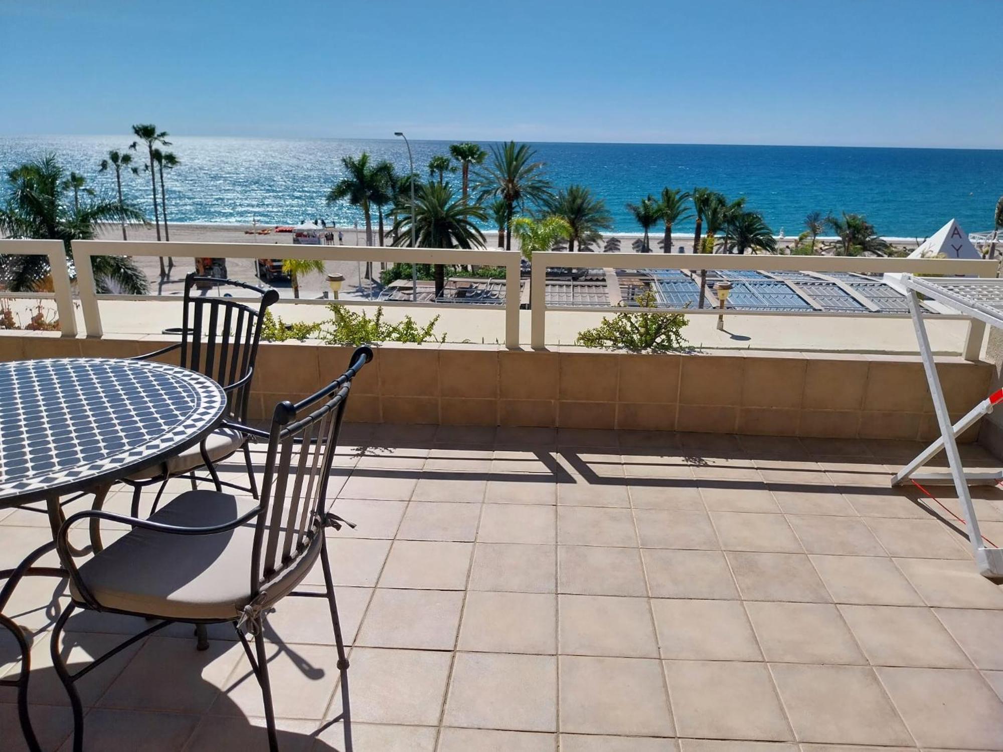 Home4holidays Nerja